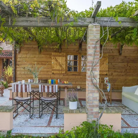 Apartment Belvilla By Oyo Le Castorelle Montemaggiore al Metauro